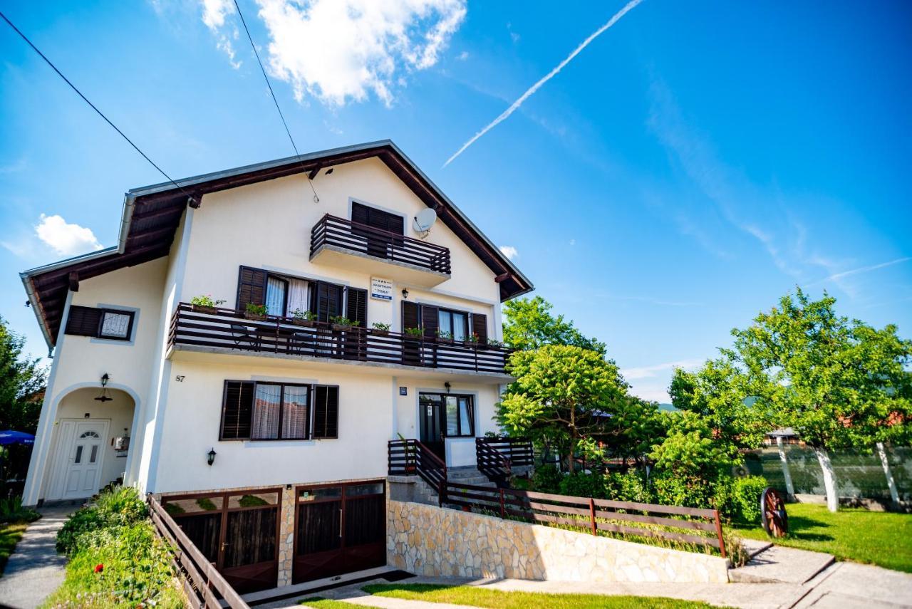 Apartments Fuma Otocac Luaran gambar